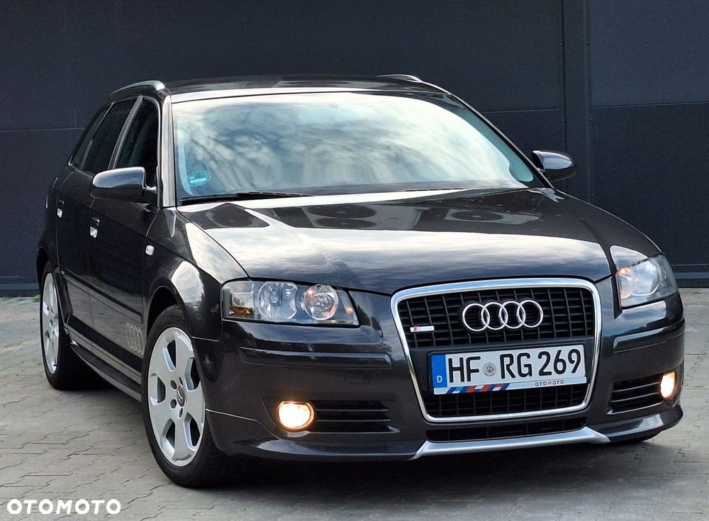 Audi A3 Sportback - 1
