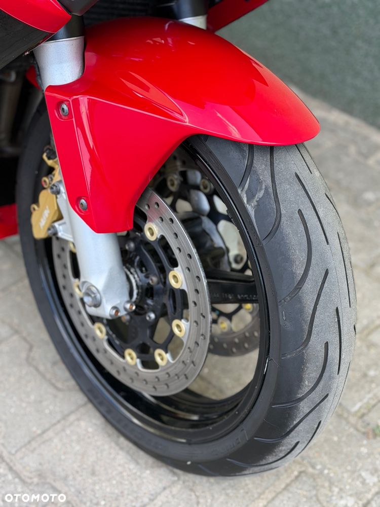 Honda CBR - 3