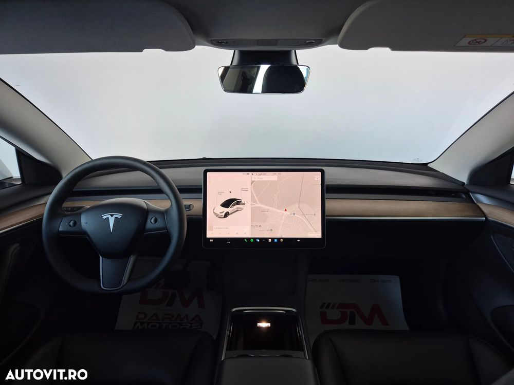 Tesla Model 3 Standard Reichweite Plus Hinterradantrieb - 12