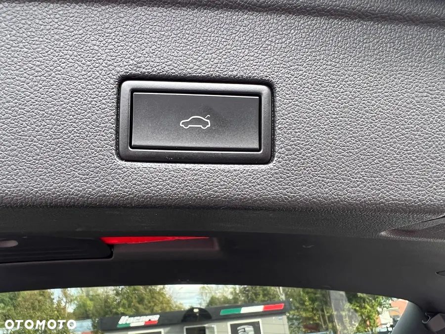 Volkswagen Touareg 3.0 V6 TDI 4Motion DPF Automatik R-Line - 34