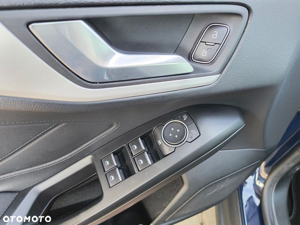 Ford Focus - 12