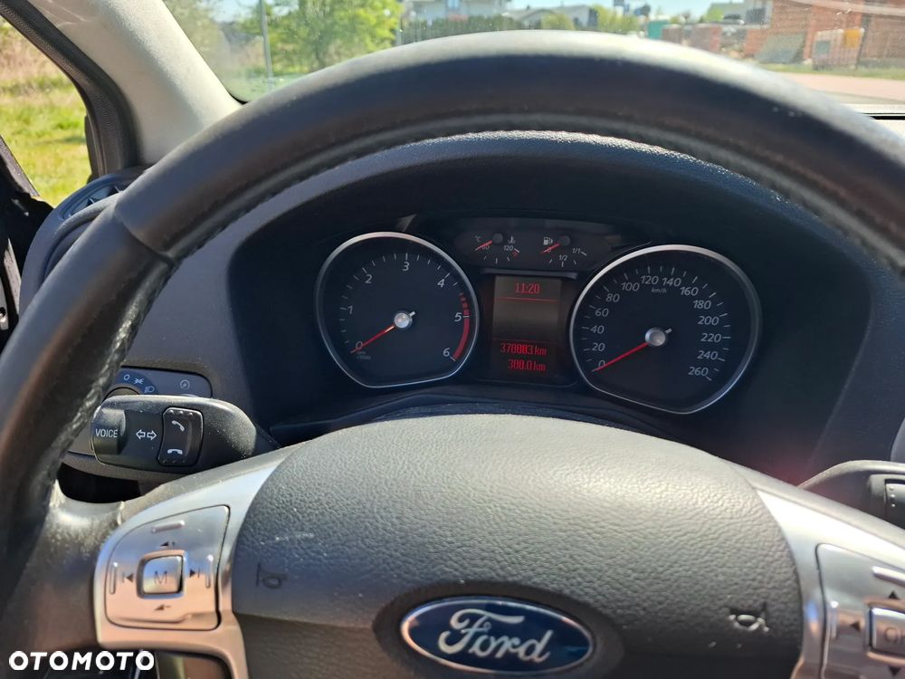 Ford Mondeo - 9