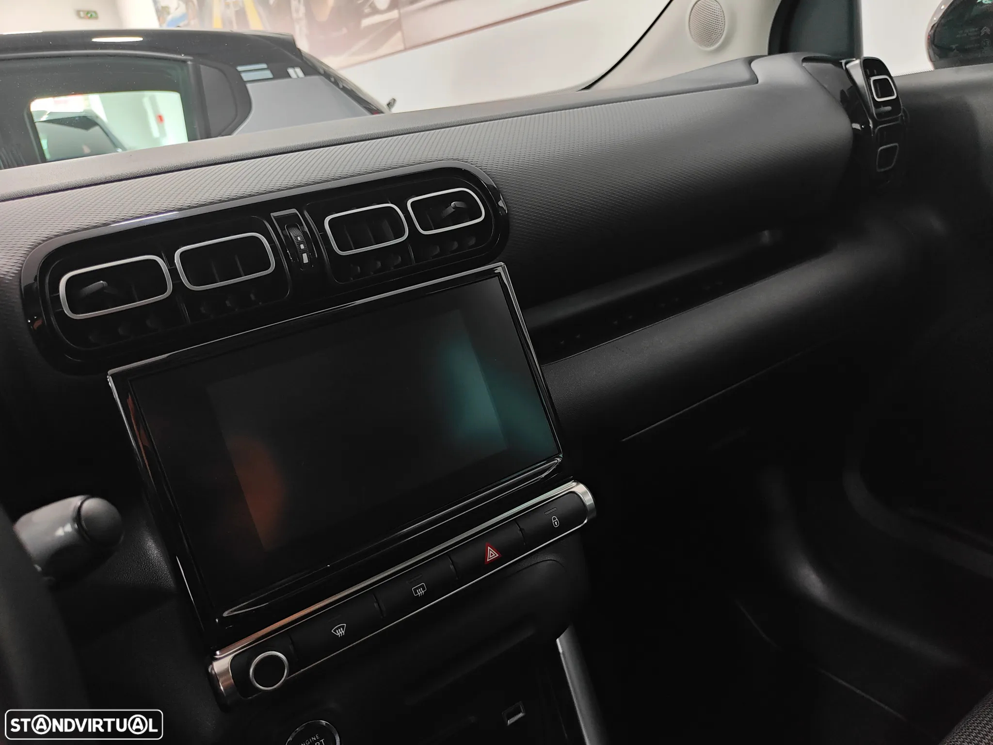 Citroën C3 Aircross 1.2 PureTech Shine EAT6 - 42