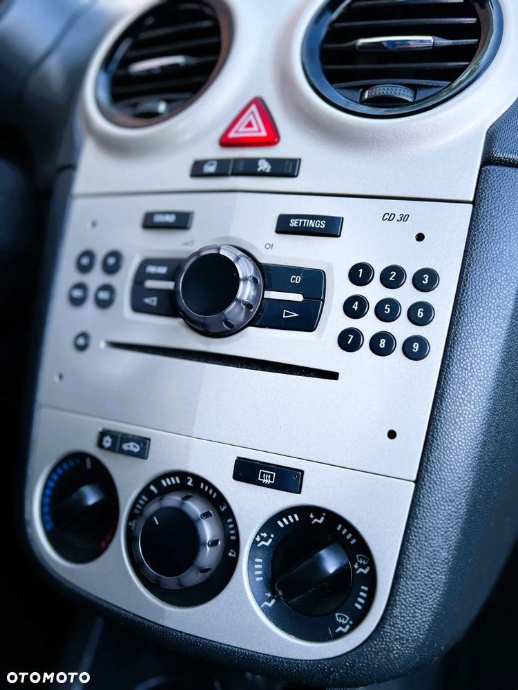Opel Corsa - 21