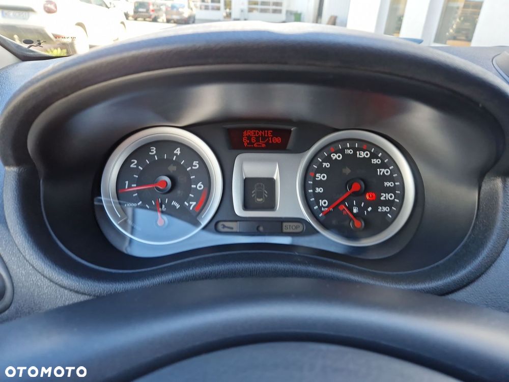Renault Clio 1.2 16V Expression - 23