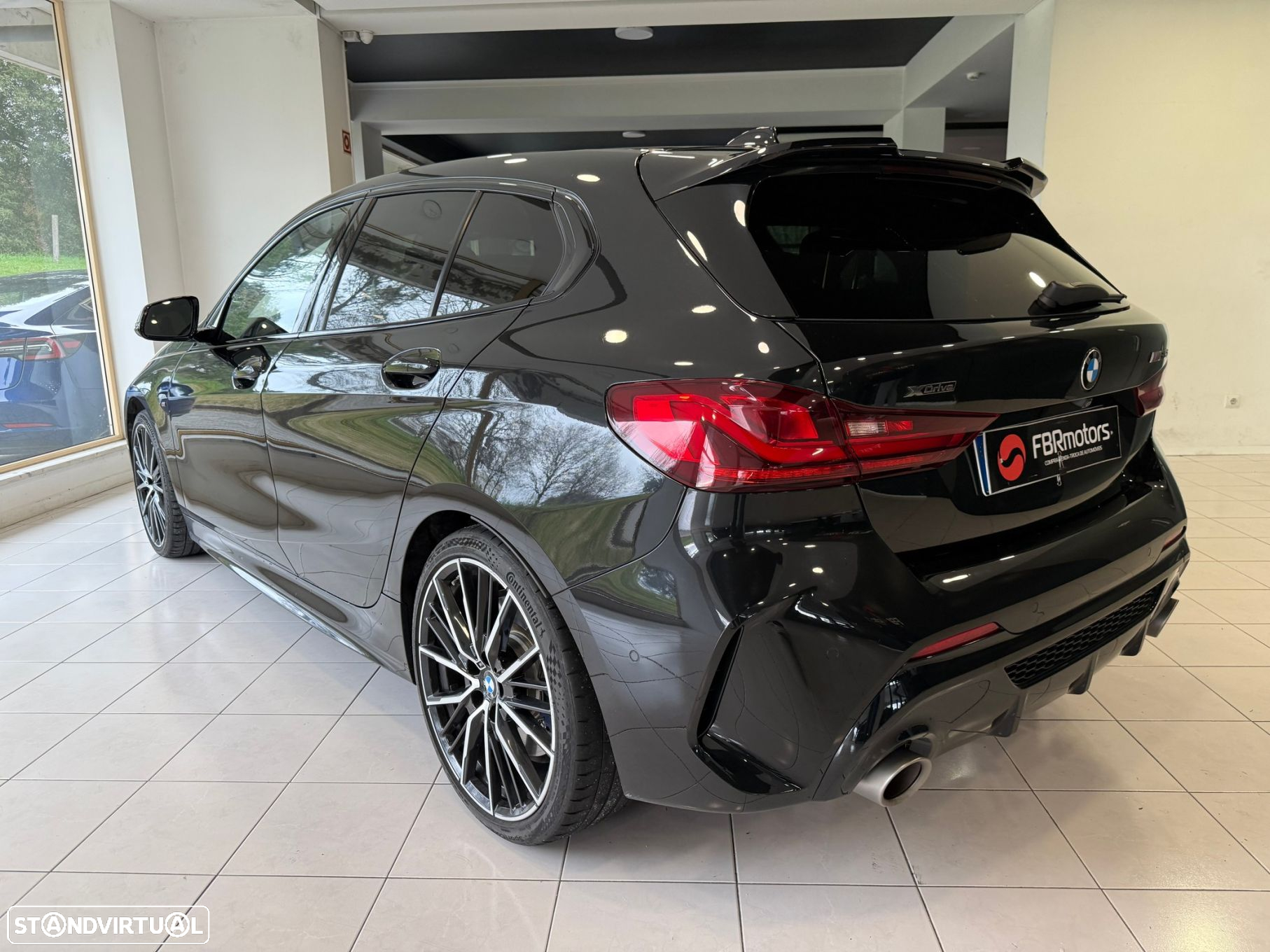 BMW M135i xDrive - 11