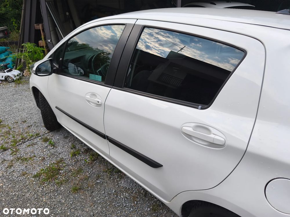 Toyota Yaris 1.0 Active - 6