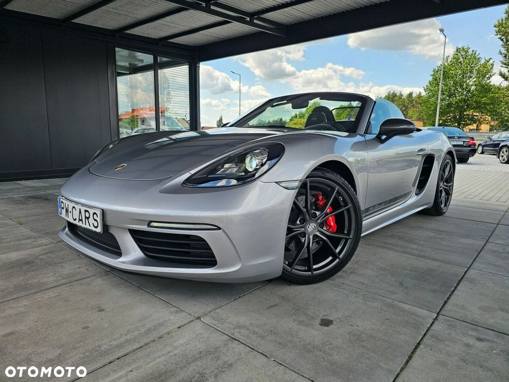 Porsche 718 Boxster - 1
