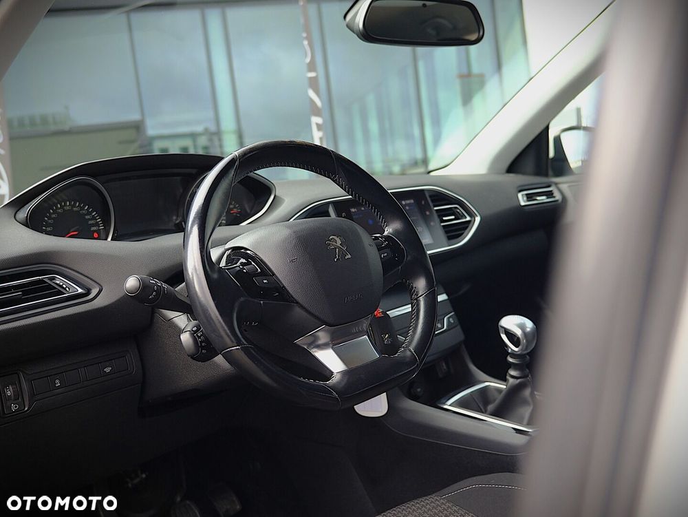 Peugeot 308 2018