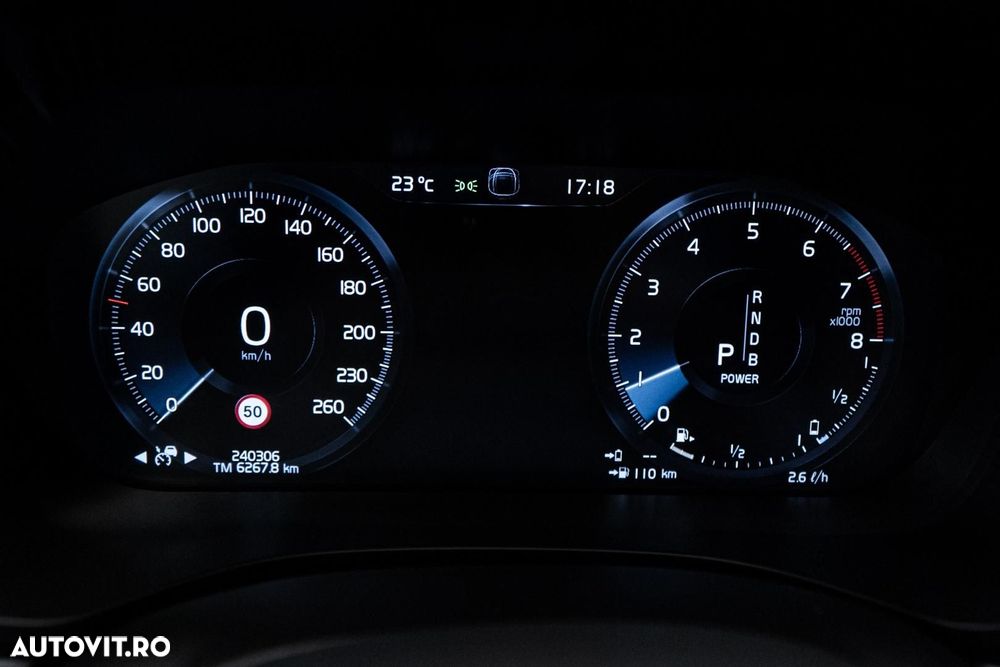 Volvo XC 60 Recharge T8 Twin Engine eAWD Inscription - 40