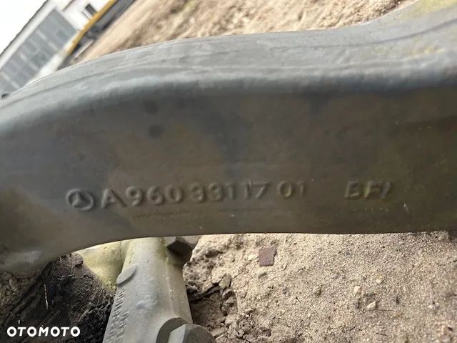 AROX ANTOS ACTROS MP4 belka oś piasta zwrotnica a9603311701 - 4