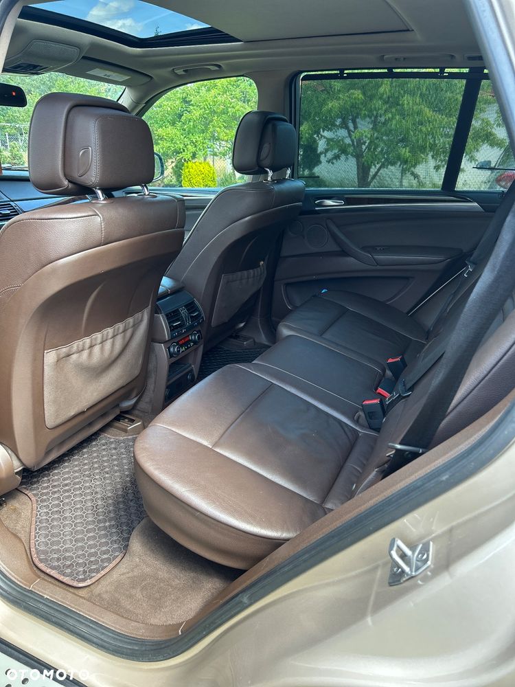 BMW X5 3.5i xDrive - 15