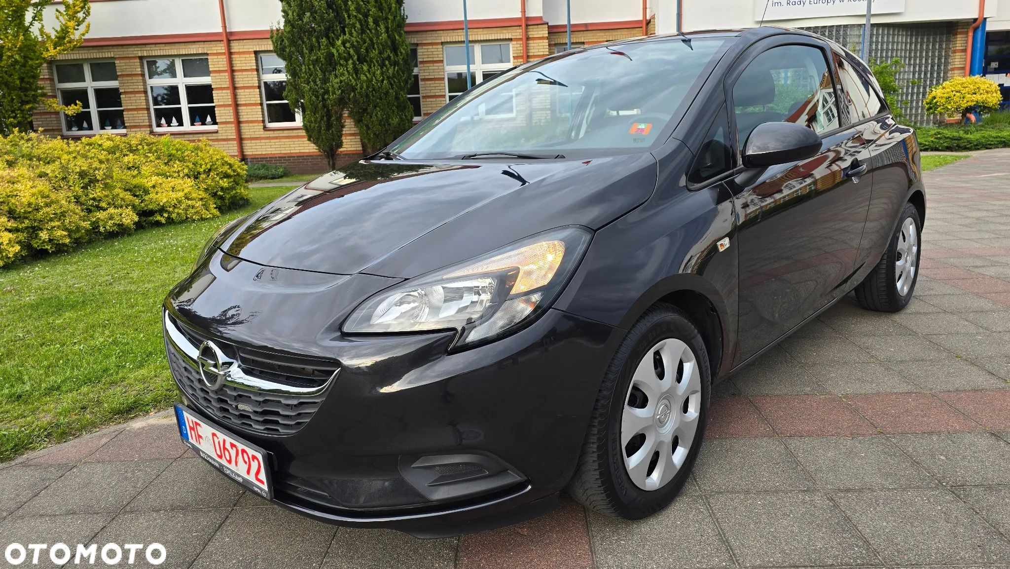 Opel Corsa - 1