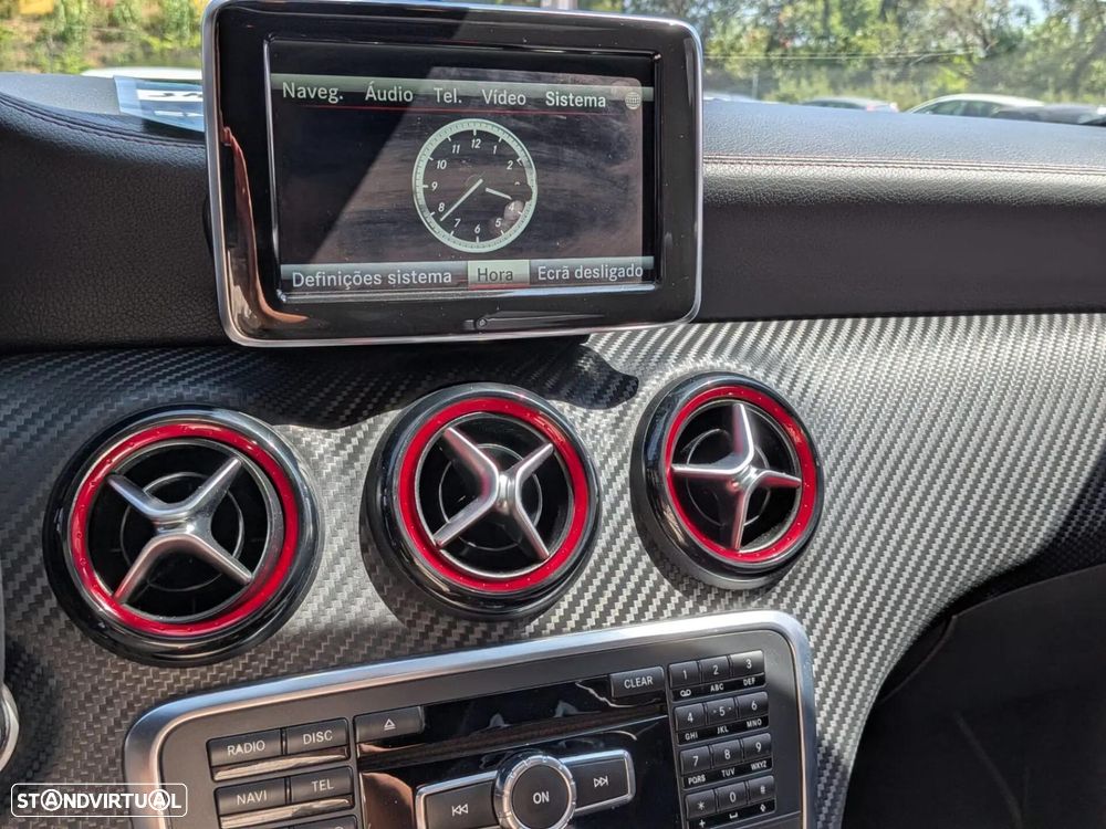 Mercedes-Benz A 45 AMG 4Matic Speedshift 7G-DCT Edition 1 - 12
