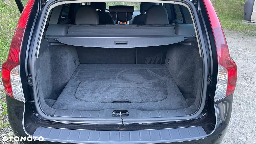 Volvo V50 - 16