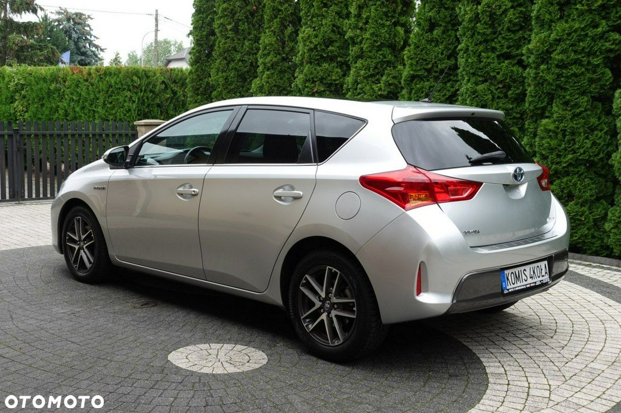 Toyota Auris - 5