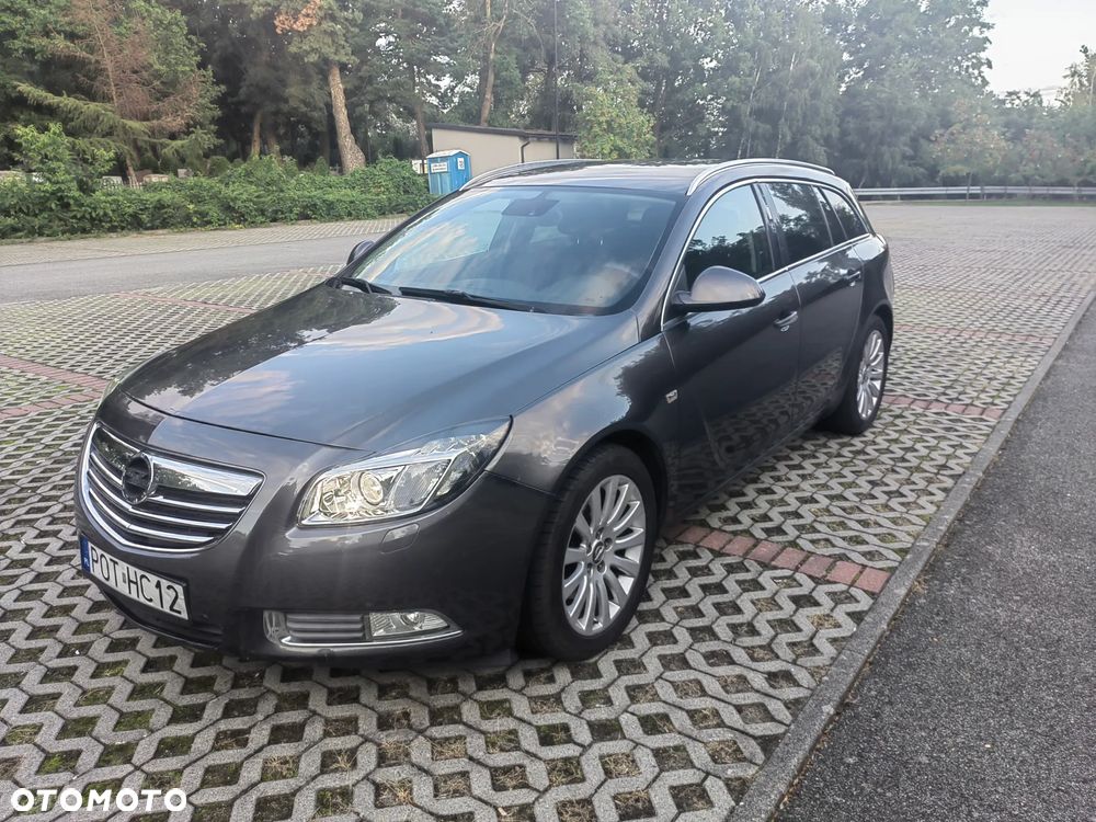Opel Insignia - 1