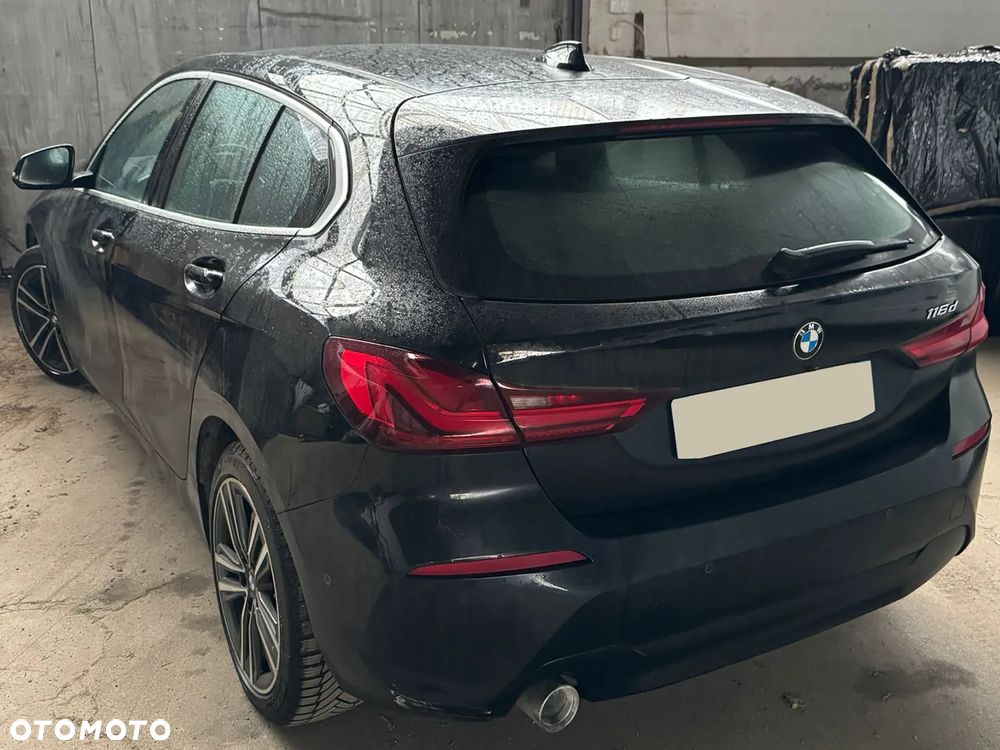 BMW Seria 1 116d - 4