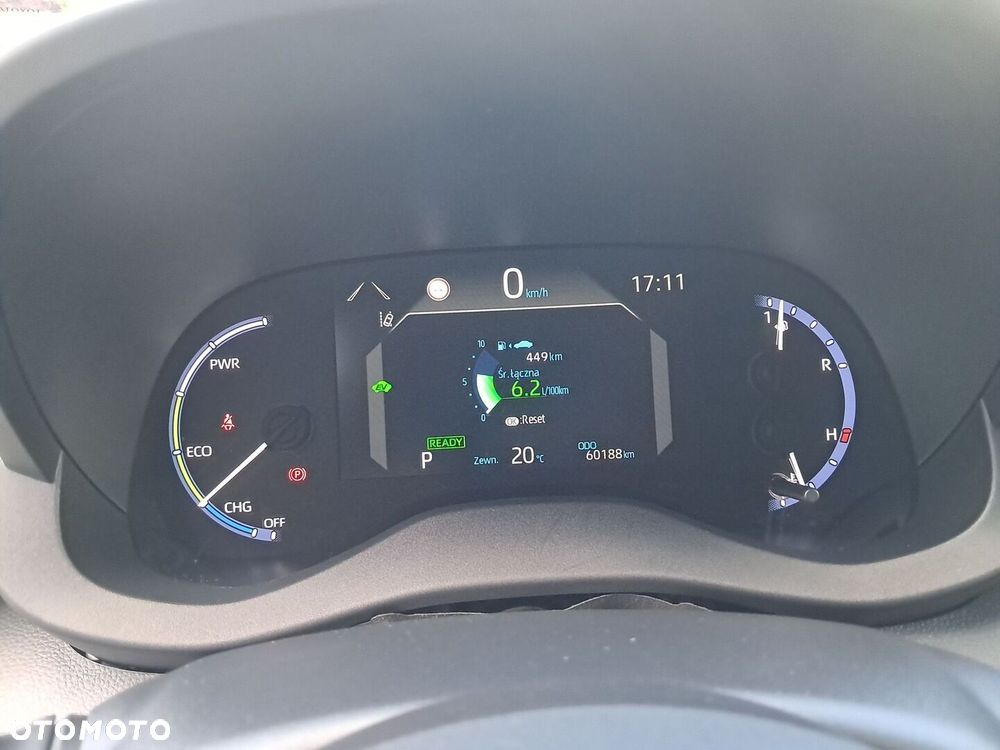 Toyota Yaris Cross Hybrid 1.5 Comfort 4x4 - 22