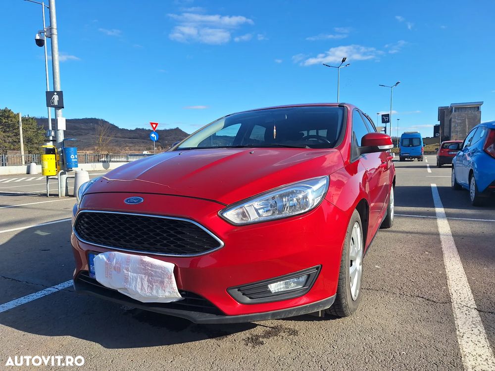 Ford Focus 1.0 EcoBoost Trend - 8