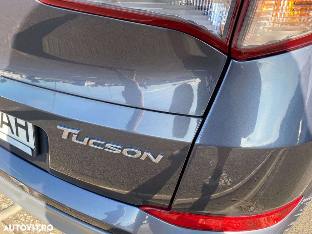 Hyundai Tucson 2.0 CRDI 2WD Style - 22