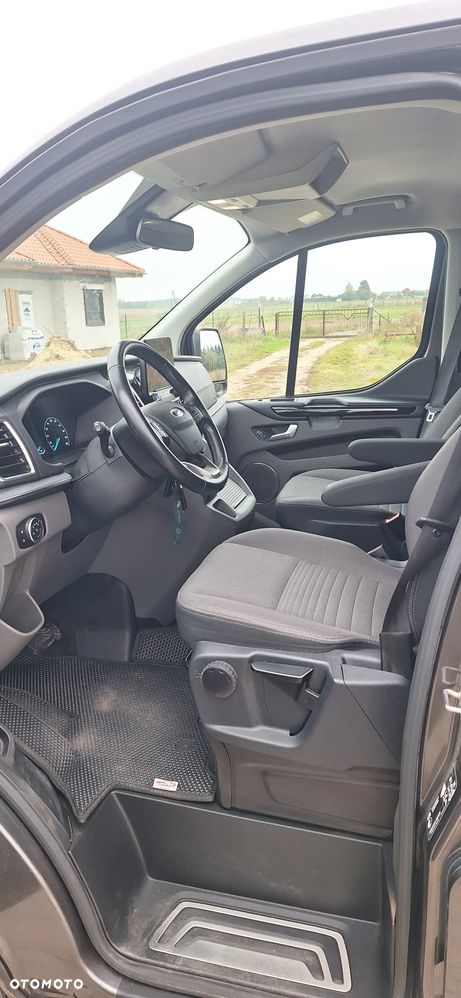 Ford Tourneo Custom 2.0 EcoBlue L2 Titanium SelectShift - 19