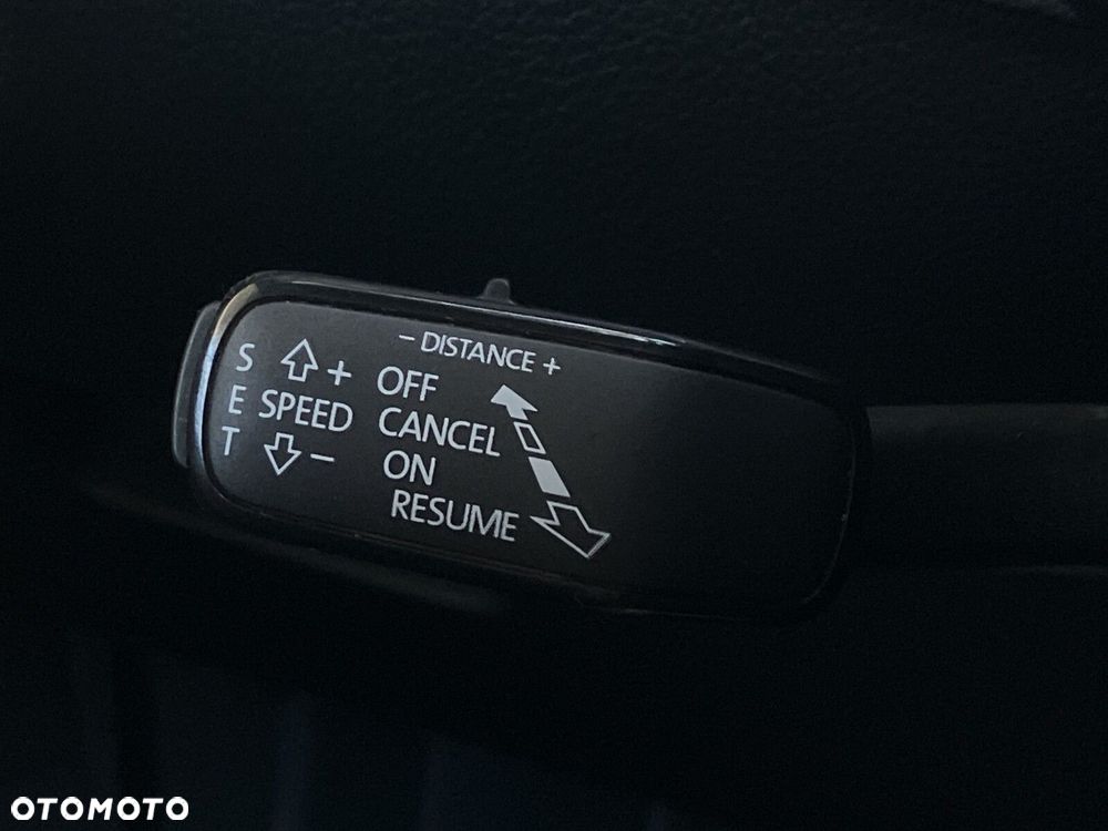 Skoda Superb 2.0 TDI SCR L&K DSG - 20