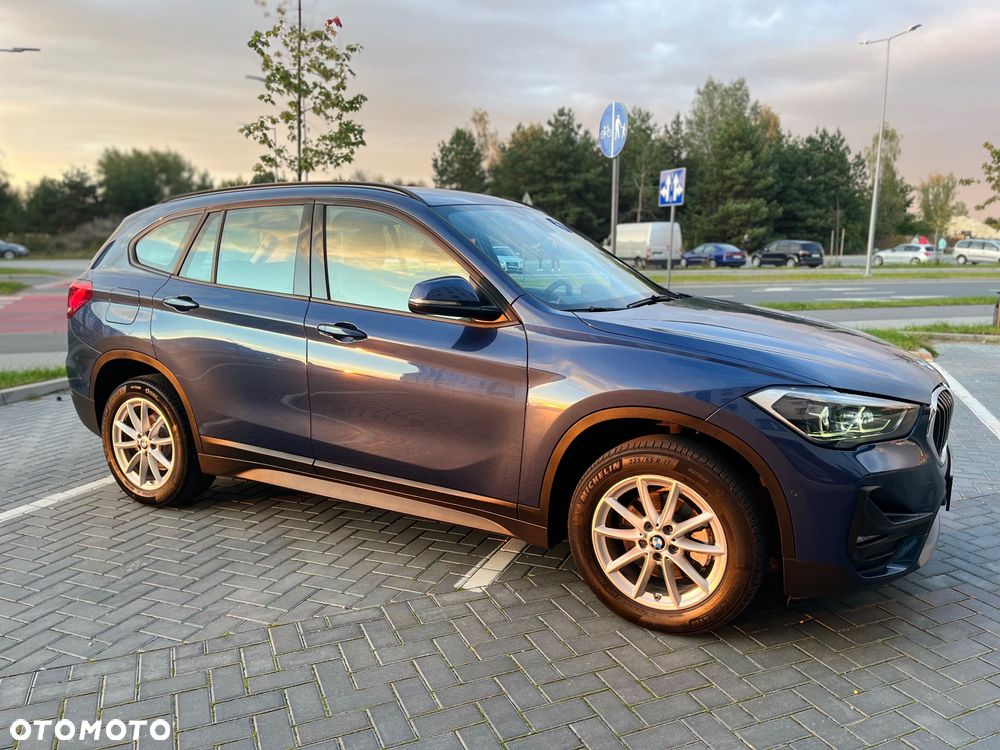 BMW X1 sDrive18d Business Edition - 3