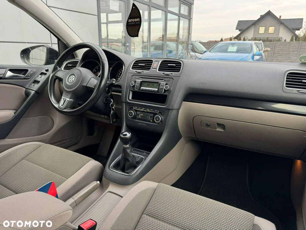 Volkswagen Golf 1.6 Comfortline - 13