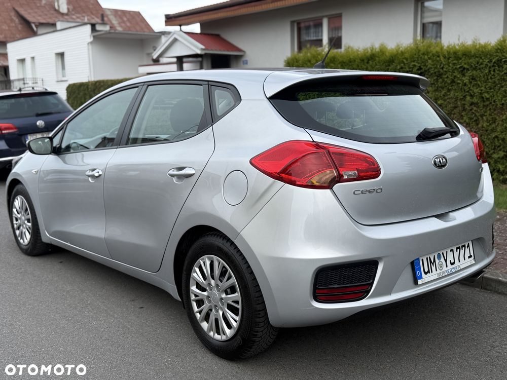 Kia Ceed - 3