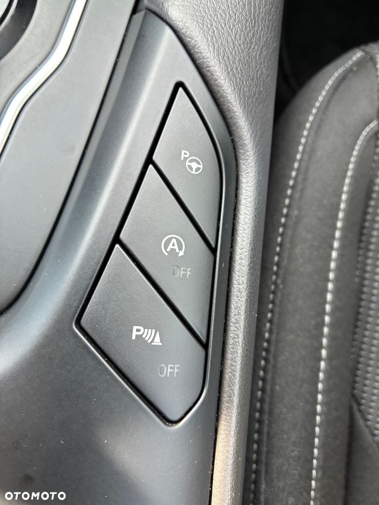 Ford Mondeo 2.0 EcoBlue Titanium - 29