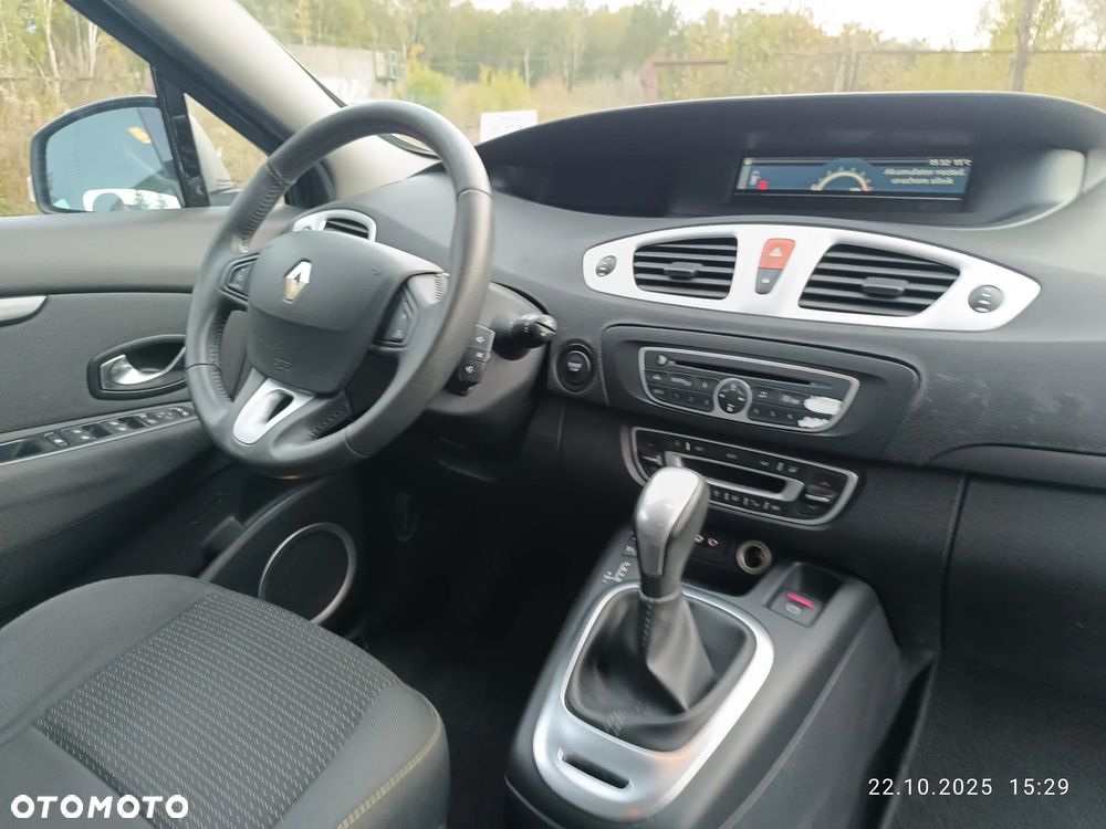 Renault Scenic 2.0 16V 140 CVT Dynamique - 5