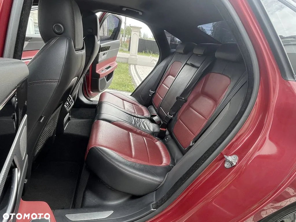 Jaguar XF 2.0 i4D R-Sport - 16