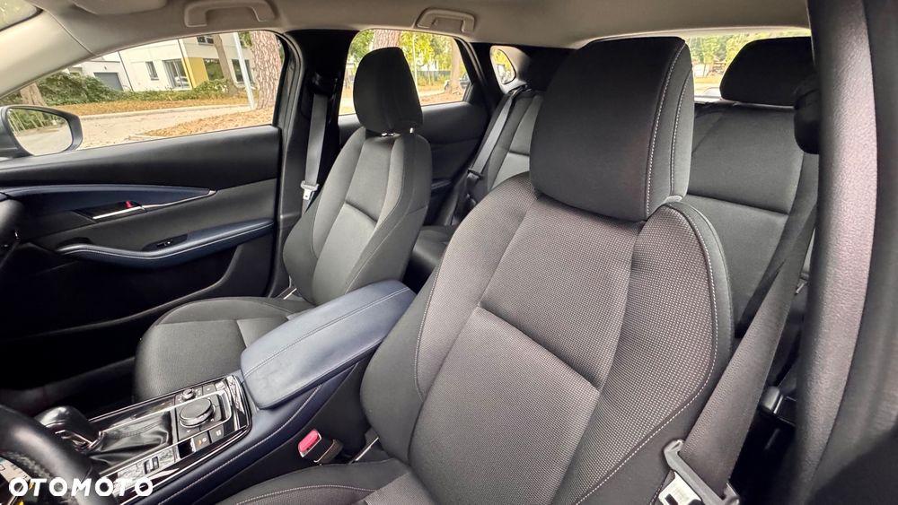 Mazda CX-30 SKYACTIV-X 2.0 M-Hybrid SELECTION - 32