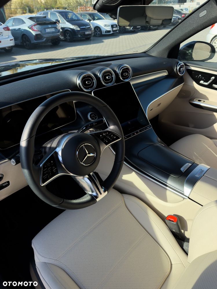 Mercedes-Benz GLC - 7