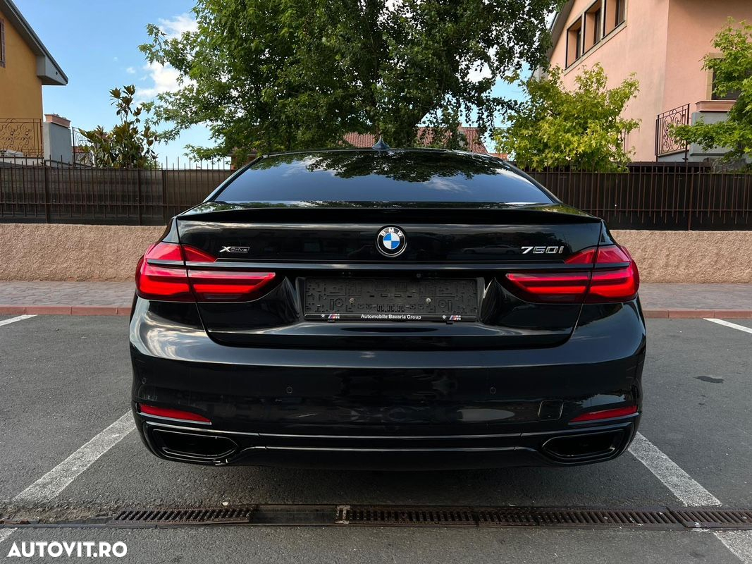 BMW Seria 7 750i xDrive - 7