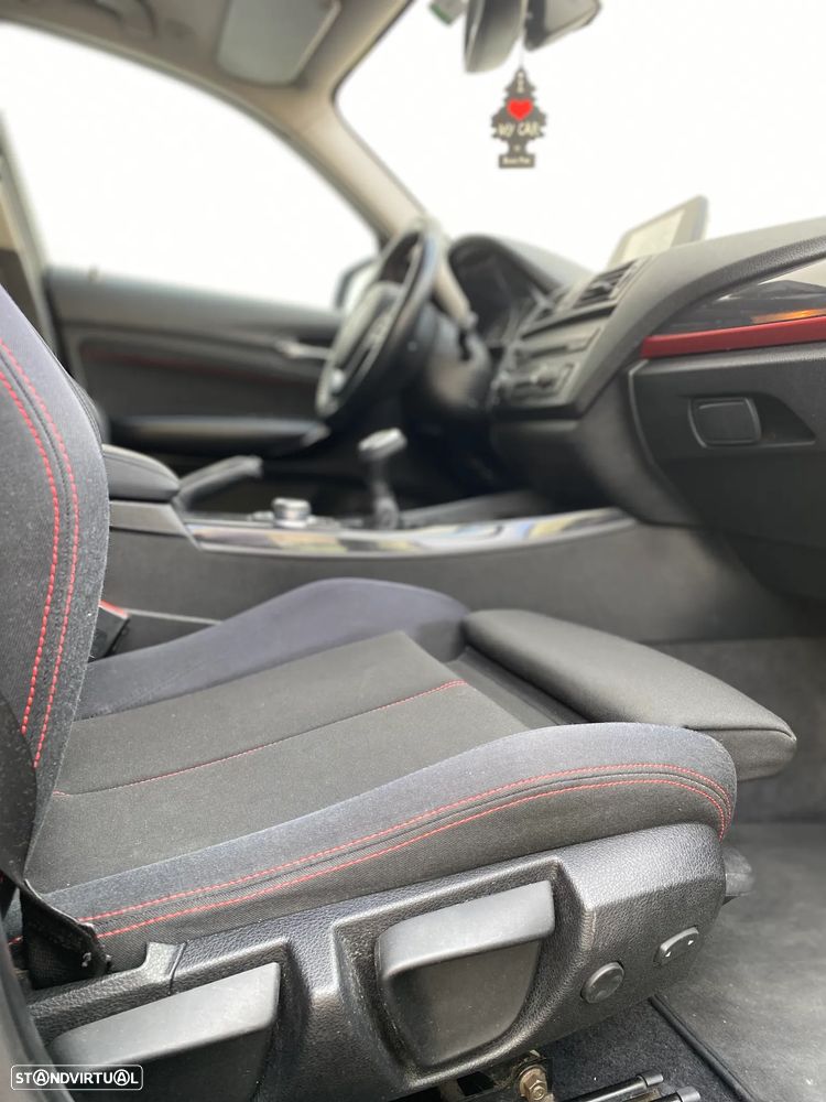 BMW 118 d Sport Line - 17