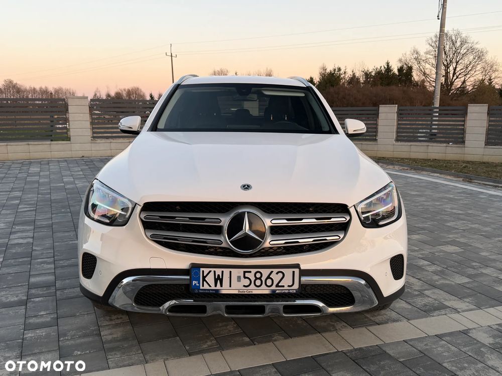 Mercedes-Benz GLC 200 d 4-Matic Business Edition - 3