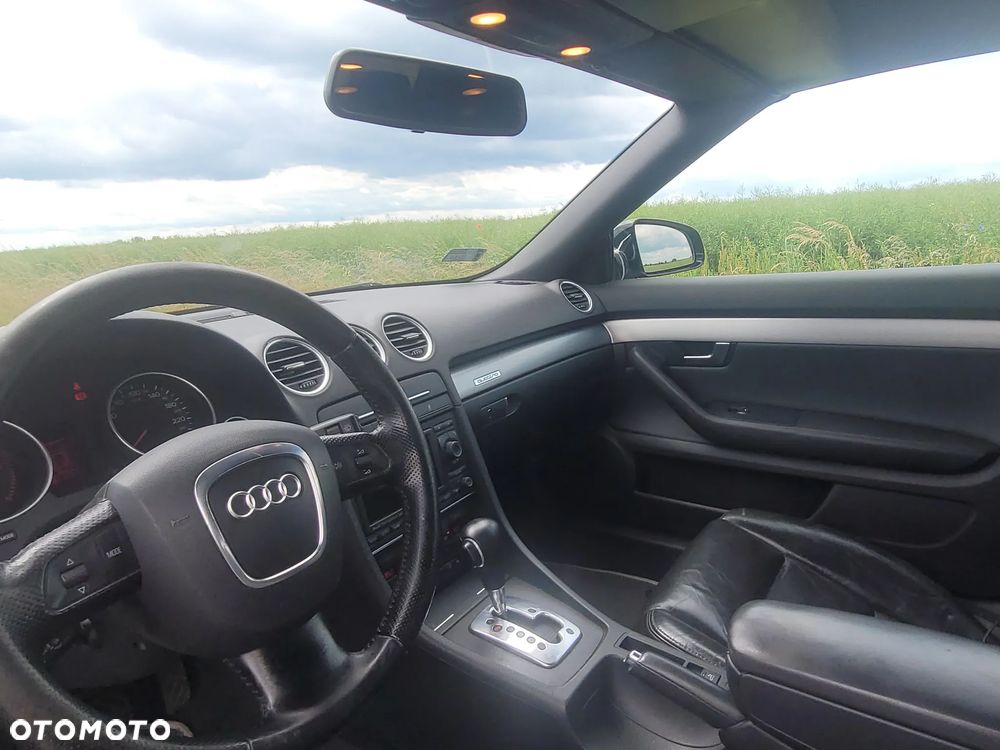 Audi A4 Cabrio - 12