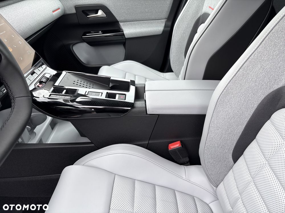 Citroën C5 Aircross 1.2 mHEV Max eDCT6 - 22