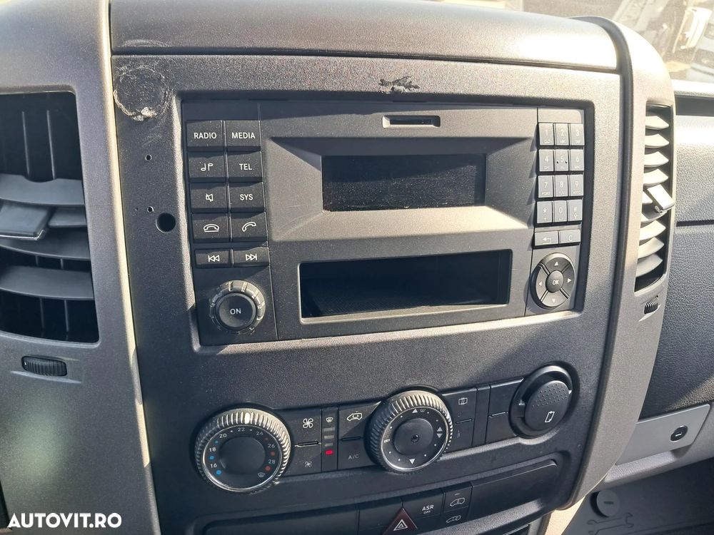 Mercedes-Benz SPRINTER 314 CDI 2.2D 143CP EURO 6 MANUAL 8+1 LOCURI - 20