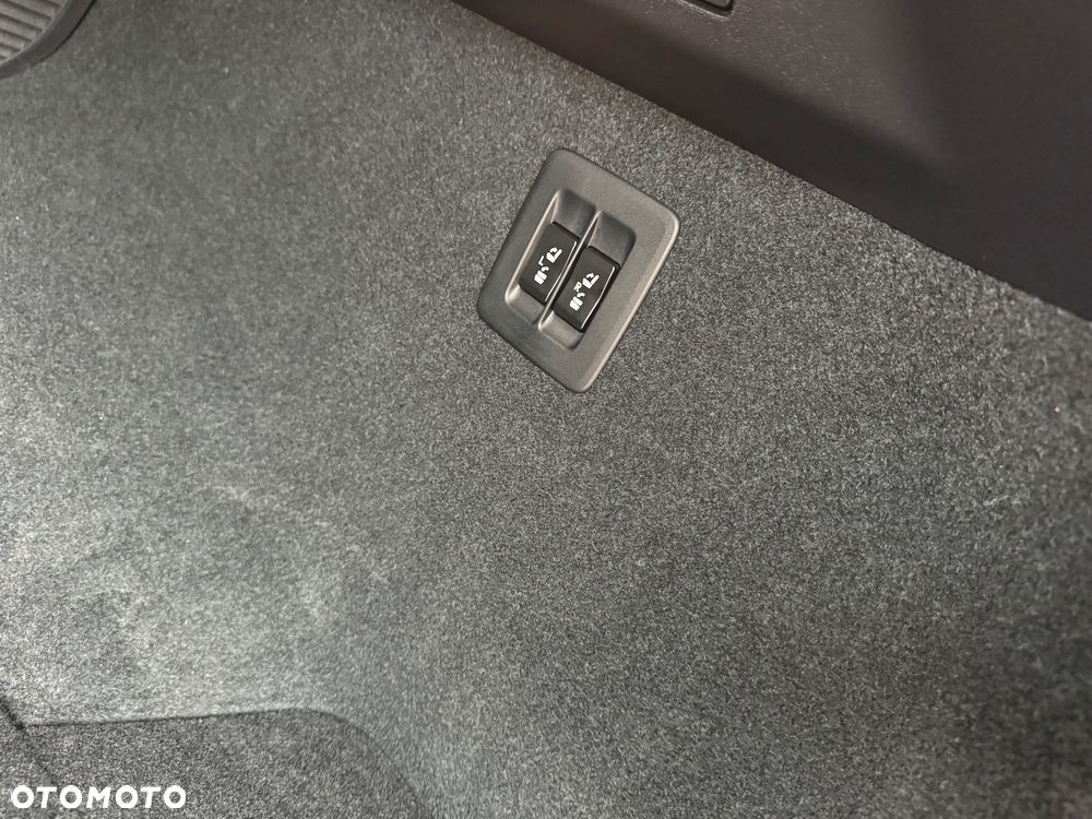 Lexus RX 450h (hybrid) F Sport - 24