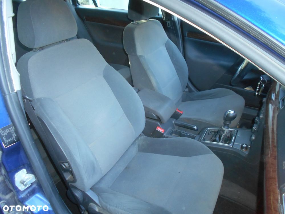 Opel Vectra 2.2 DTI Comfort - 7