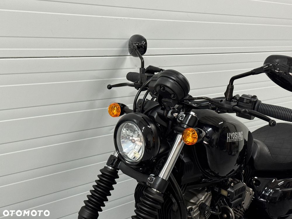 Hyosung GV - 19