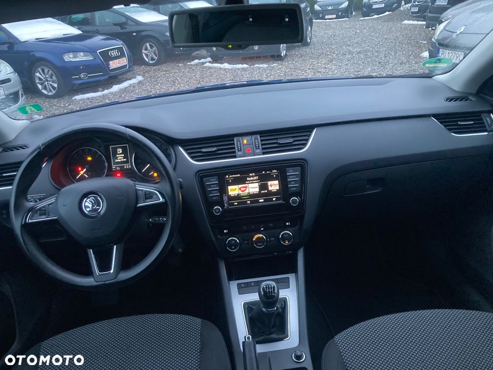 Skoda Octavia 1.6 TDI (Green tec) Active - 12