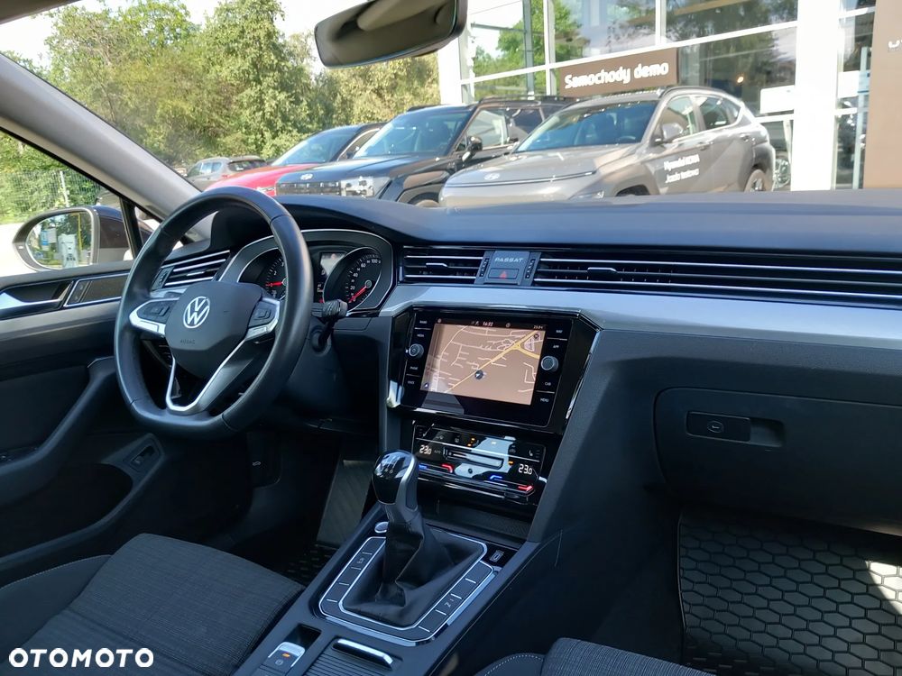 Volkswagen Passat 1.5 TSI EVO Business - 11
