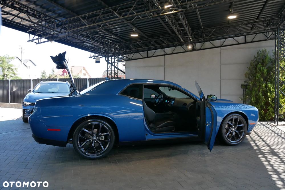 Dodge Challenger 5.7 R/T - 7