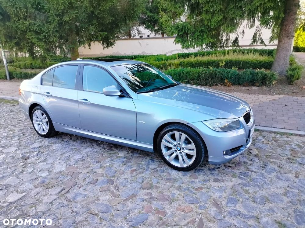 BMW Seria 3 320i Edition Lifestyle - 18