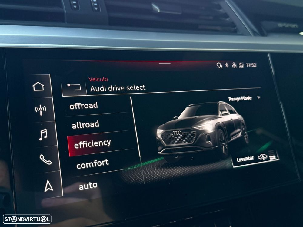 Audi Q8 e-Tron 50 quattro S line - 49
