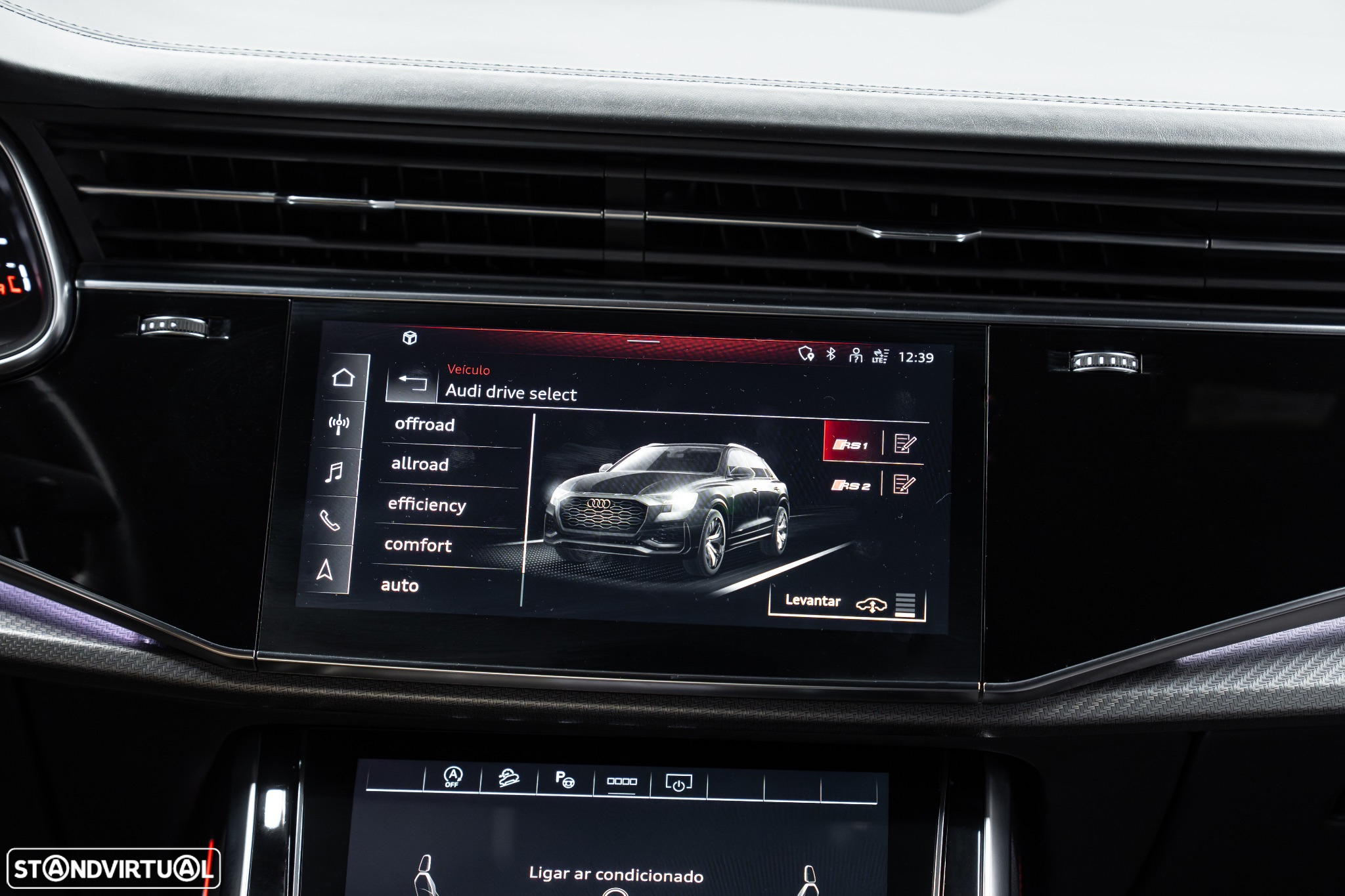 Audi RS Q8 4.0 TFSI quattro Tiptronic - 41